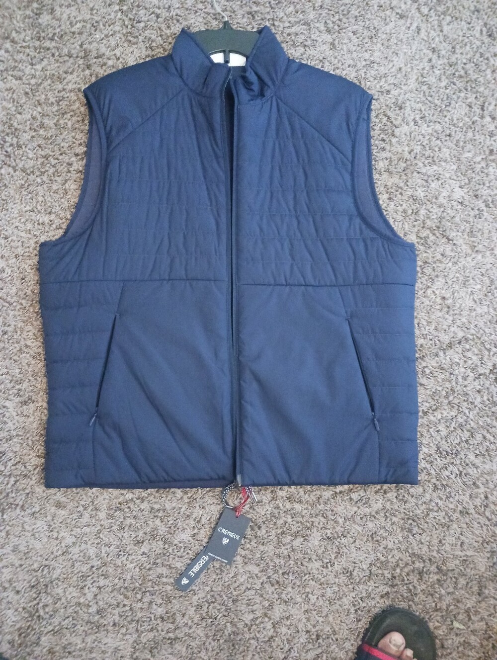 Daniel Cremieux Men’s Quilted Navy Sleeveless Vest